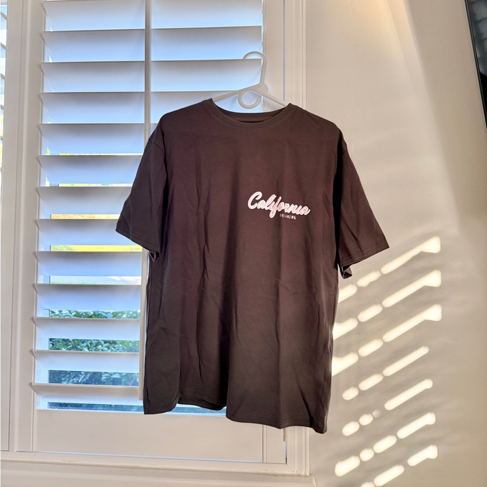 California Dreaming Graphic T-Shirt